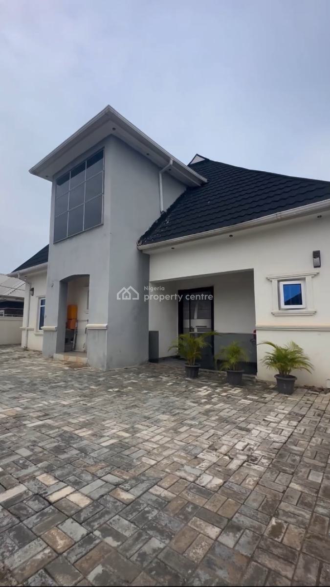 Fully Functional 4 Bedroom Penthouse Duplex, Rio Estate, Along Winners Highway, Fha (f.h.a), Lugbe District, Abuja, Terraced Duplex for Sale