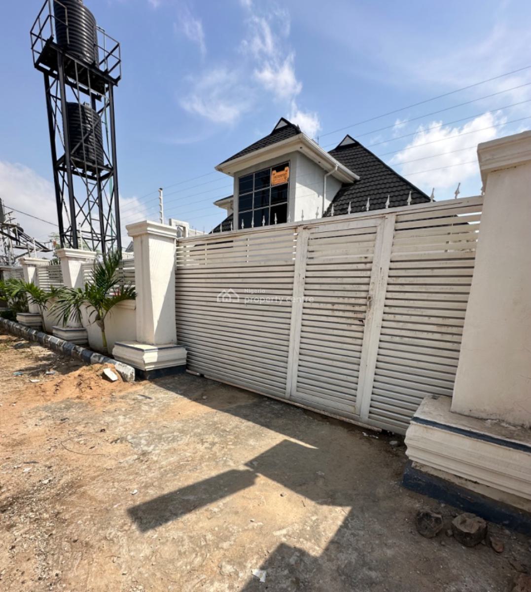 Fully Functional 4 Bedroom Penthouse Duplex, Rio Estate, Along Winners Highway, Fha (f.h.a), Lugbe District, Abuja, Terraced Duplex for Sale