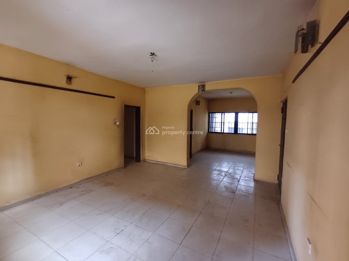 3 Bedroom Flat on The Ground Floor, Mabushi, Abuja, Flat / Apartment for Rent