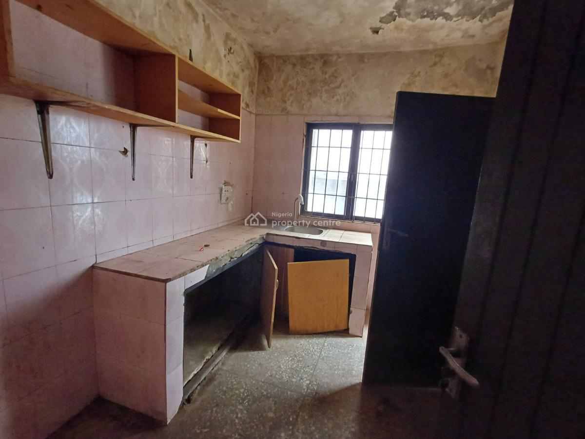 3 Bedroom Flat on The Ground Floor, Mabushi, Abuja, Flat / Apartment for Rent