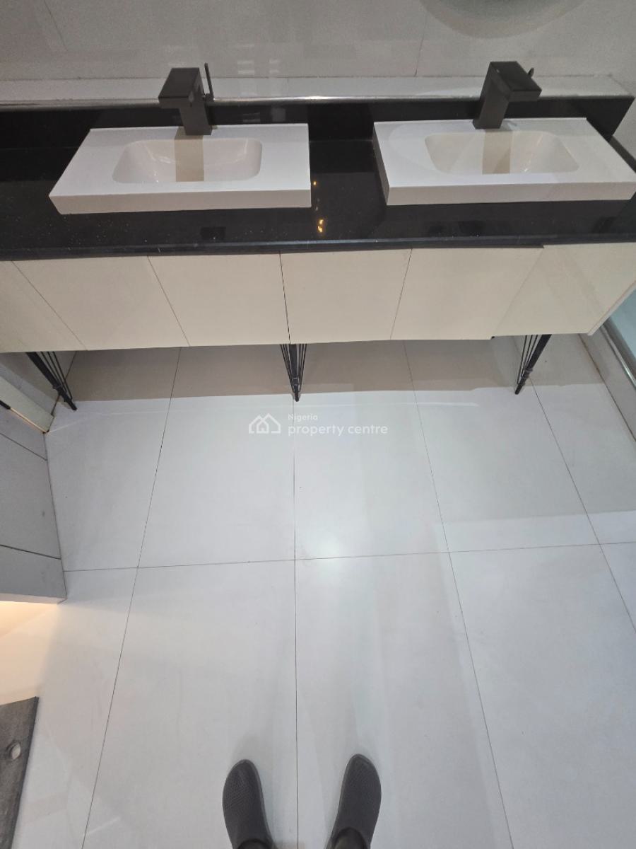 Newly Built 5 Bedroom House, Pinnock Beach Estate, Osapa, Lekki, Lagos, Detached Duplex for Sale
