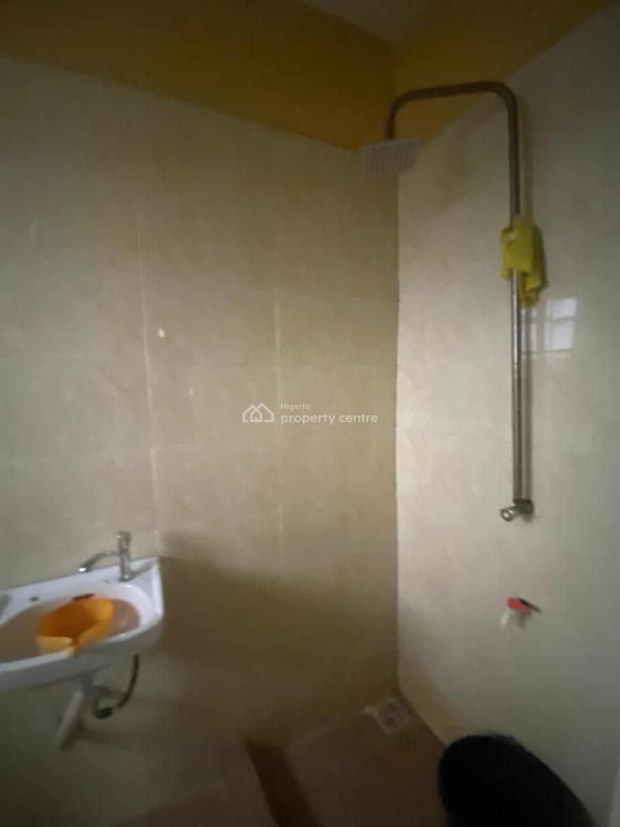 2 Bedrooms and Parlour, Allsaint Estate, Ogombo, Ajah, Lagos, Flat / Apartment for Rent