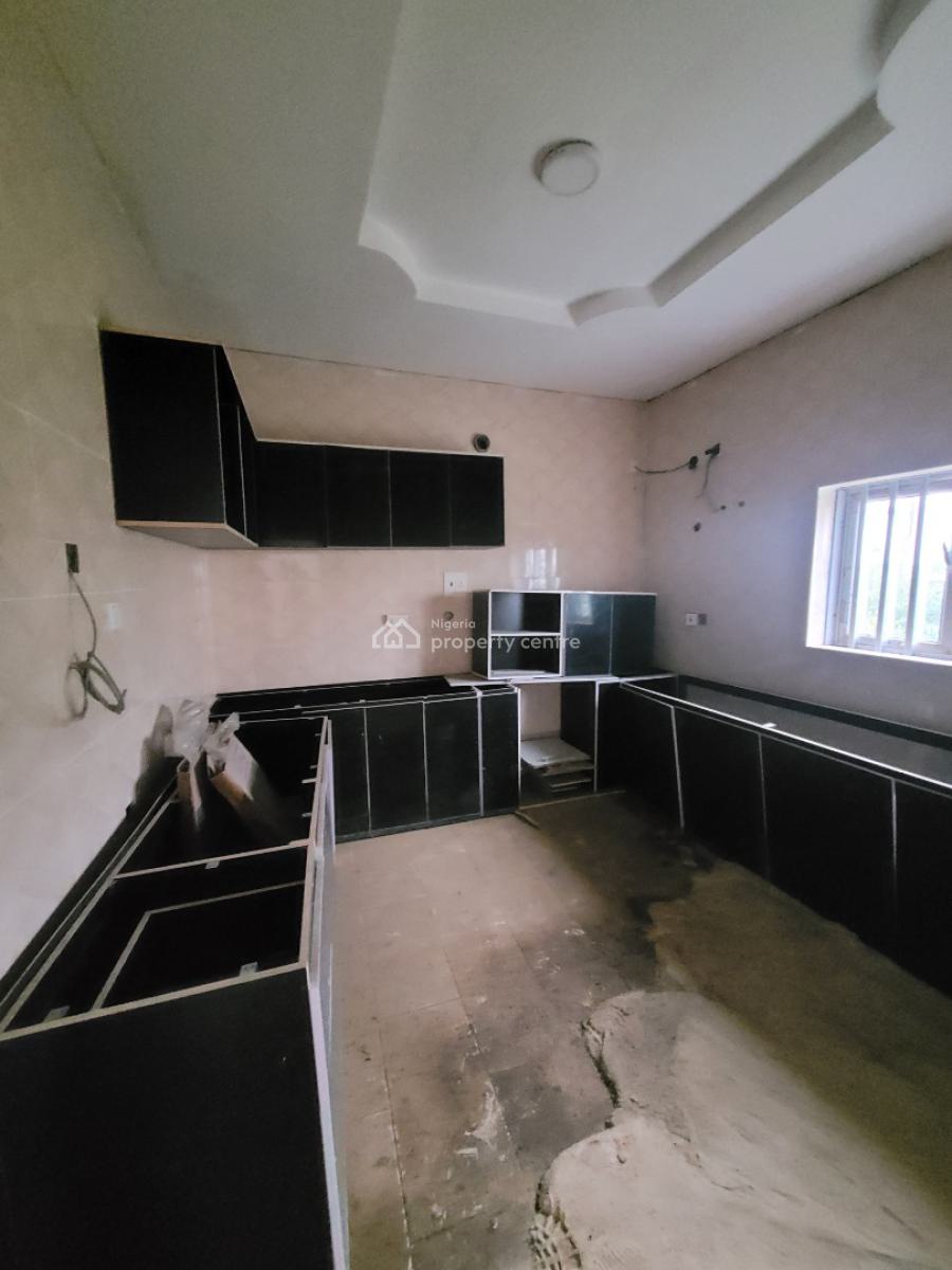 a Beautifully Built 4 Bedroom Semi-detached Duplex + Security House, Coastal Villa Estate, Beachwood Estate, Ibeju Lekki, Lagos, Semi-detached Duplex for Rent