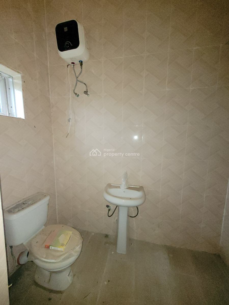 a Beautifully Built 4 Bedroom Semi-detached Duplex + Security House, Coastal Villa Estate, Beachwood Estate, Ibeju Lekki, Lagos, Semi-detached Duplex for Rent