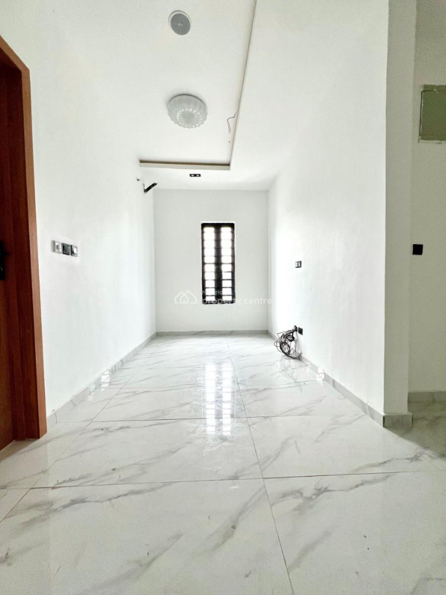 4 Bedroom Semi-detached Duplex with Bq, Lekki, Lagos, Semi-detached Duplex for Sale