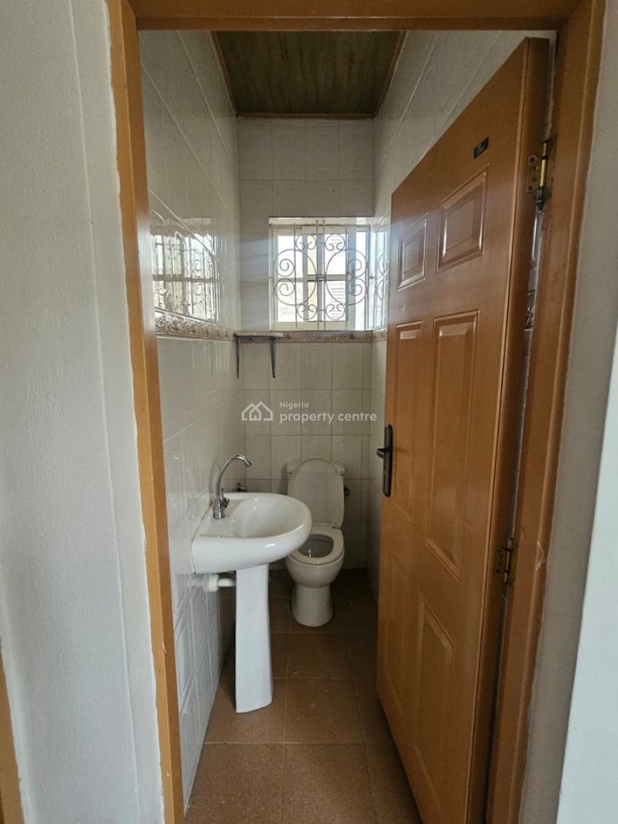 1 Bedroom Bungalow Within an Estate, Mabushi, Abuja, Detached Bungalow for Rent