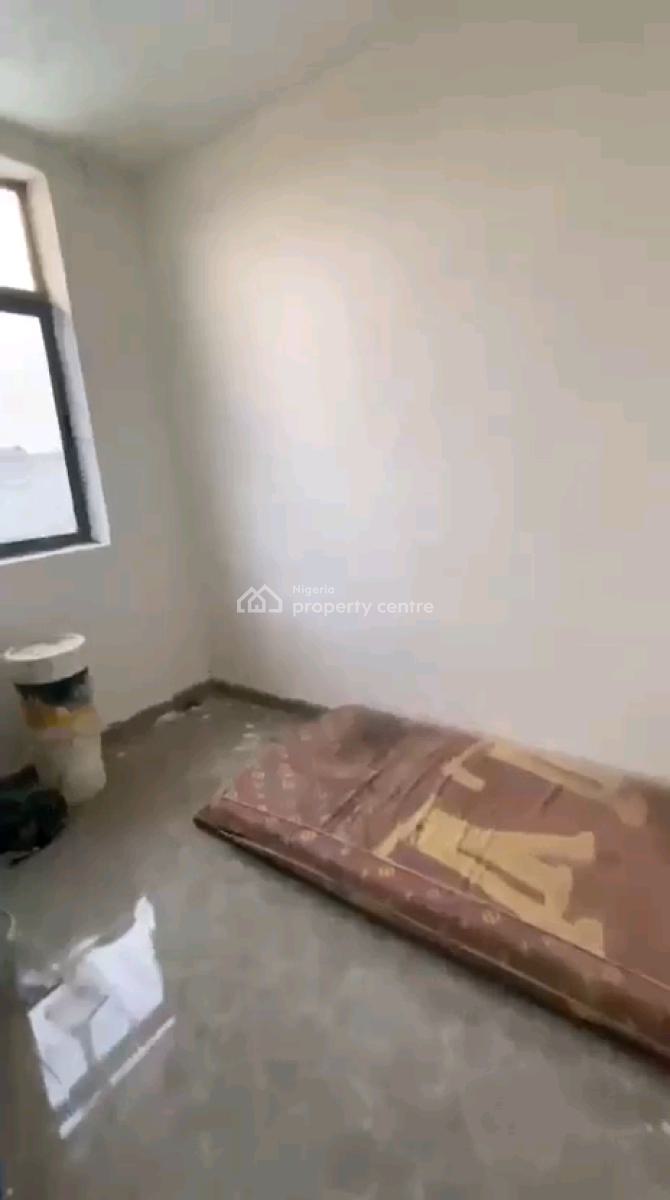 a Sizeable and Standard Units of Miniflat, Upstairs and Downstairs, Abule Ijesha, Yaba, Lagos, Mini Flat (room and Parlour) for Rent