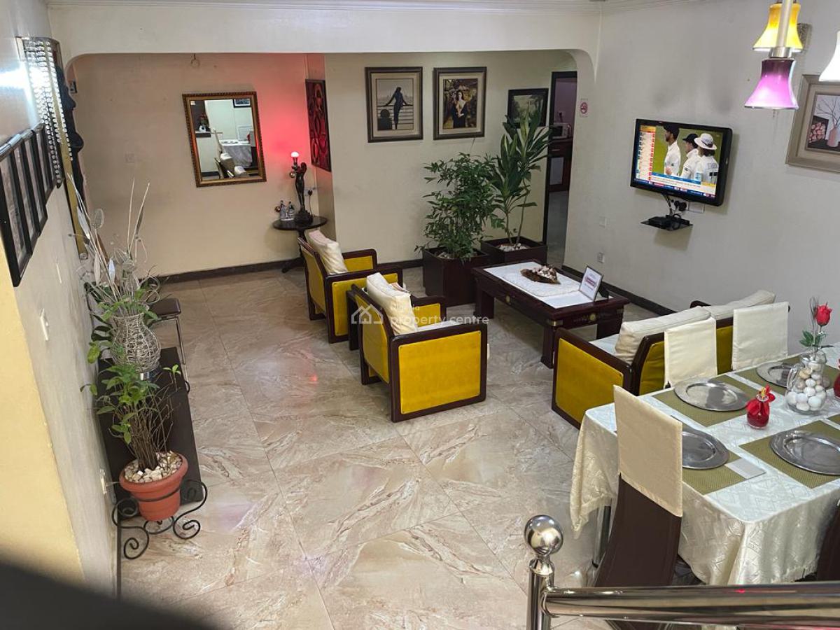 18 Rooms Hotel, Alausa, Ikeja, Lagos, Hostel for Sale