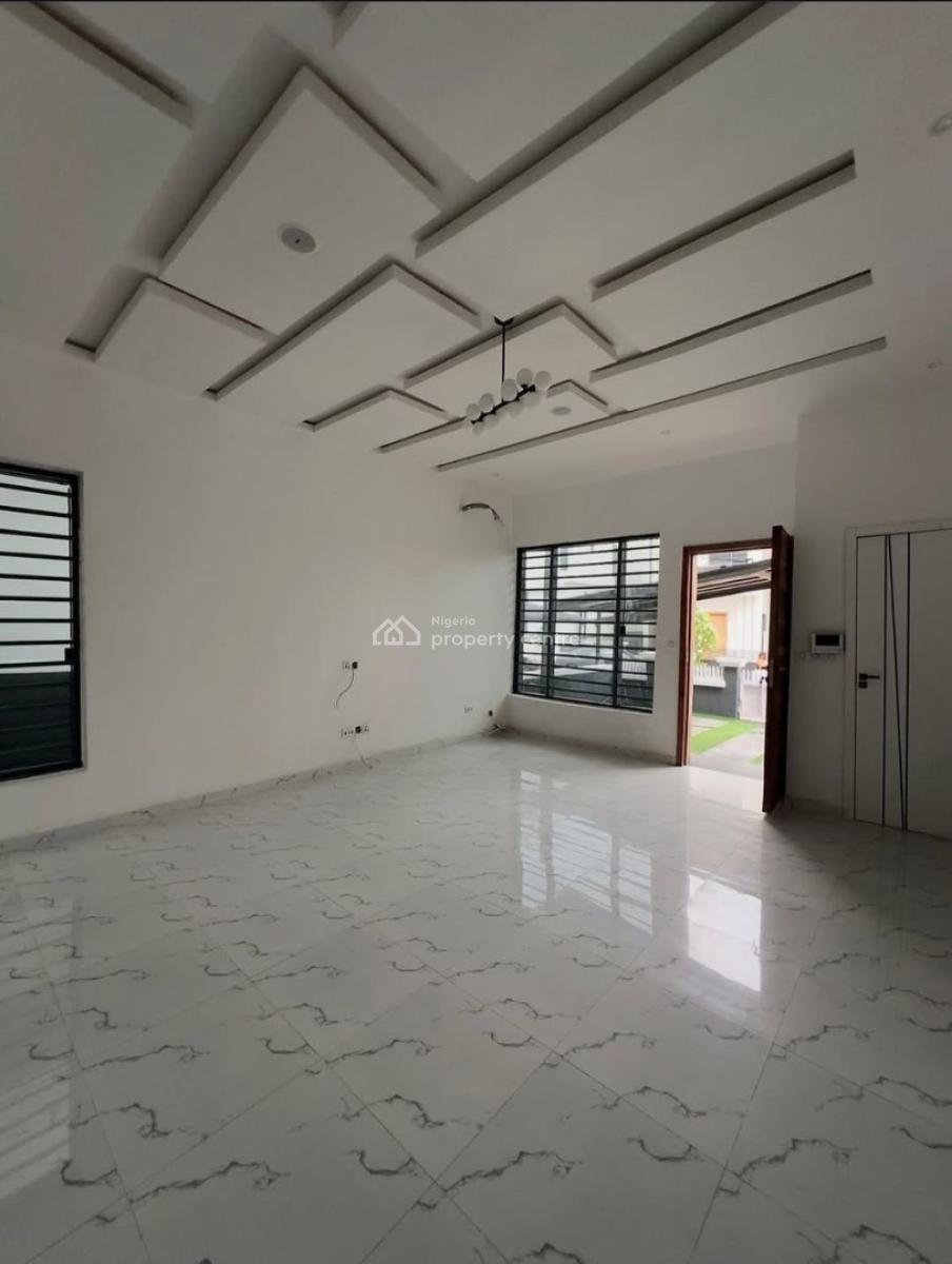 Quality Lifestyle Lives Here Plus a Bq, Chevron Drive, Lekki, Lagos, Semi-detached Duplex for Rent