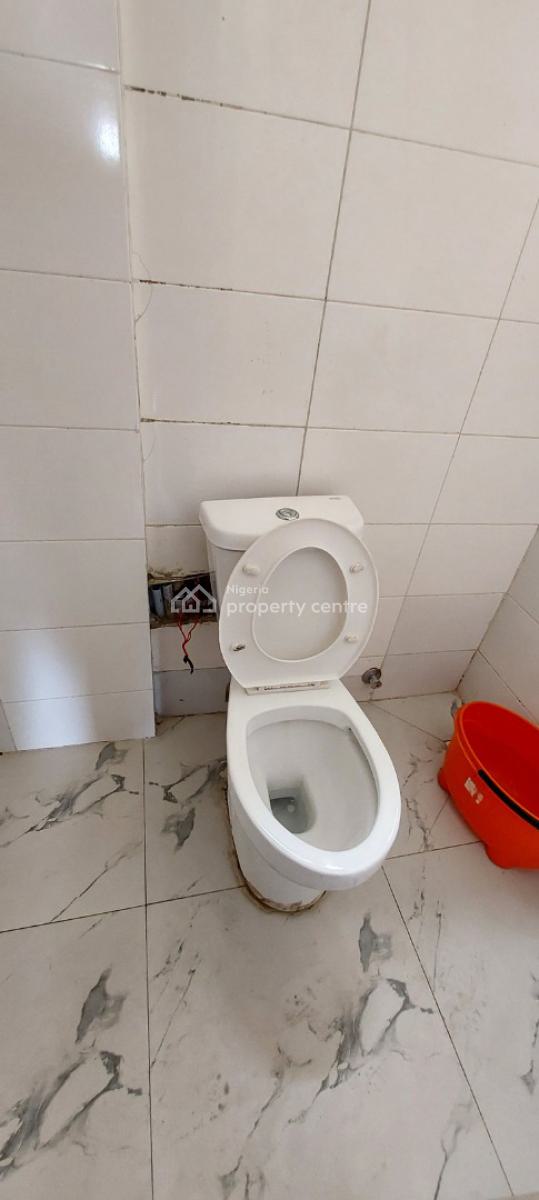Spacious Commercial Shop Space, Orchid Road, Lekki, Lagos, Shop for Rent