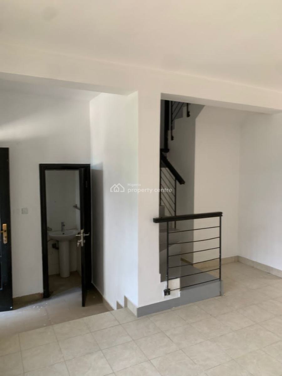 Nicely Built 4 Bedroom Terrace with Bq., Off Almadu Bello Way, Victoria Island (vi), Lagos, Terraced Duplex for Rent