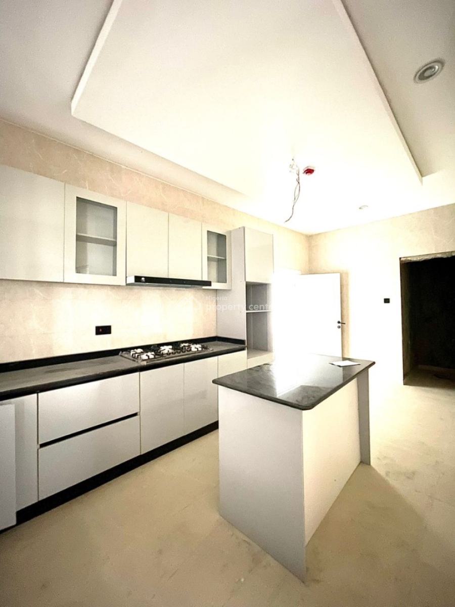 Newly Built 3 Bedroom Apartment with Bq, Lekki Phase 1, Lekki, Lagos, Flat / Apartment for Sale