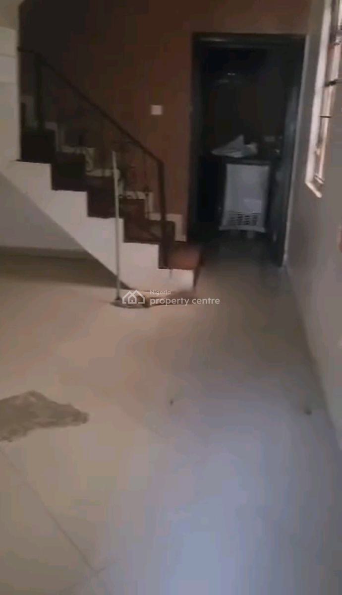 Decent 3 Bedroom Duplex All Rooms Ensuite N Guest Toilet All Tiled Wit, Off Pedro Road, Gbagada, Lagos, Flat / Apartment for Rent