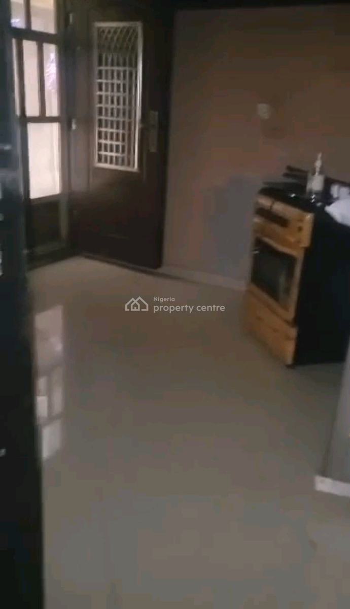 Decent 3 Bedroom Duplex All Rooms Ensuite N Guest Toilet All Tiled Wit, Off Pedro Road, Gbagada, Lagos, Flat / Apartment for Rent