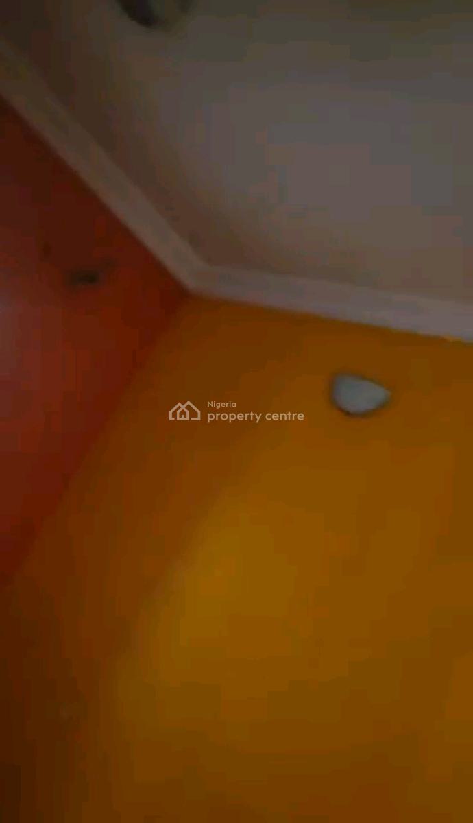 Decent 3 Bedroom Duplex All Rooms Ensuite N Guest Toilet All Tiled Wit, Off Pedro Road, Gbagada, Lagos, Flat / Apartment for Rent