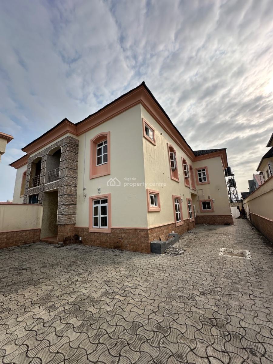 Spacious 4 Bedroom Semi Detached, Lekki Phase 1, Lekki, Lagos, Semi-detached Duplex for Rent