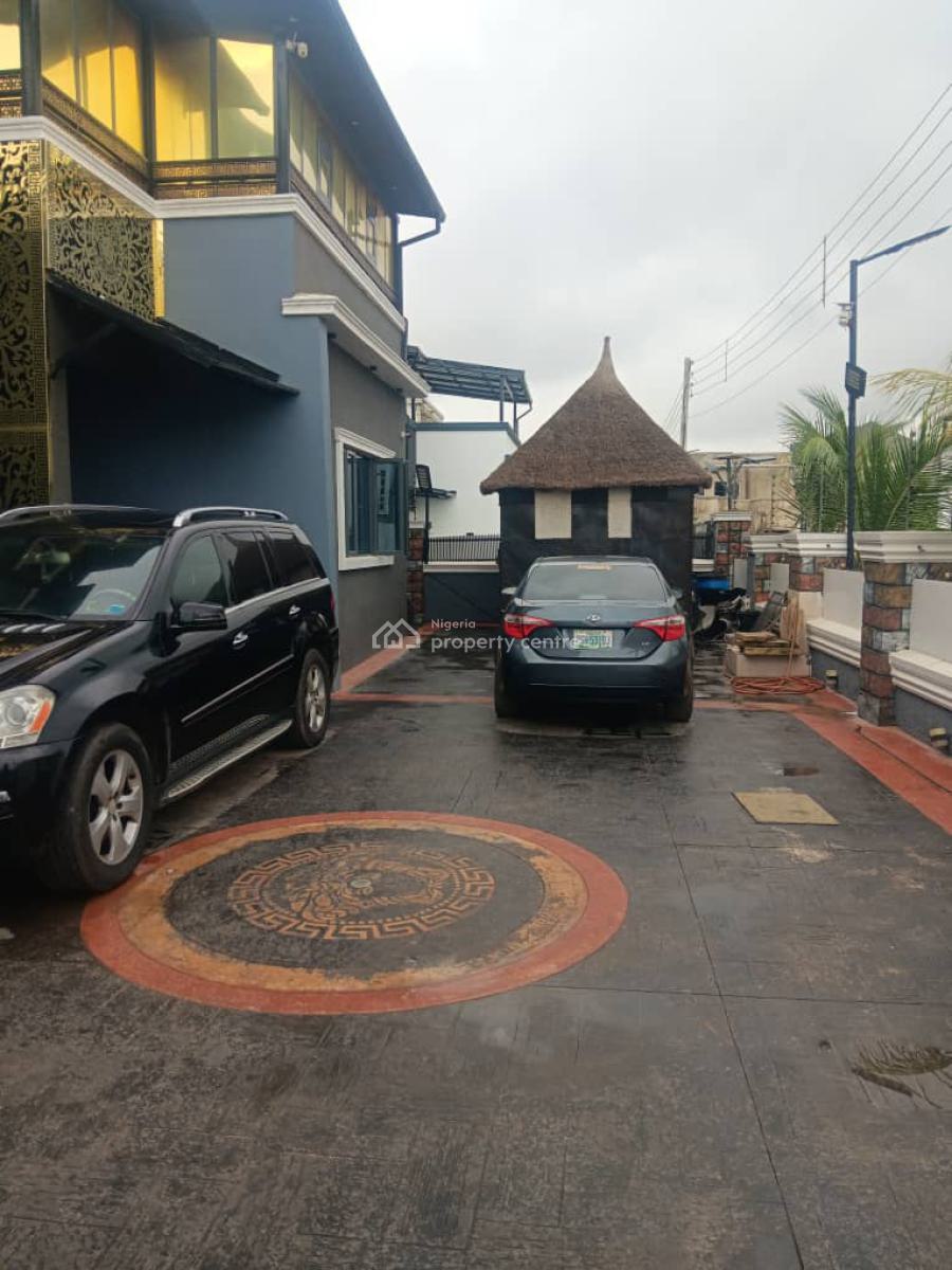 Nicely Furnished 5 Bedroom Detached Duplex, Off Airport Road, Lugbe District, Abuja, Detached Duplex for Sale
