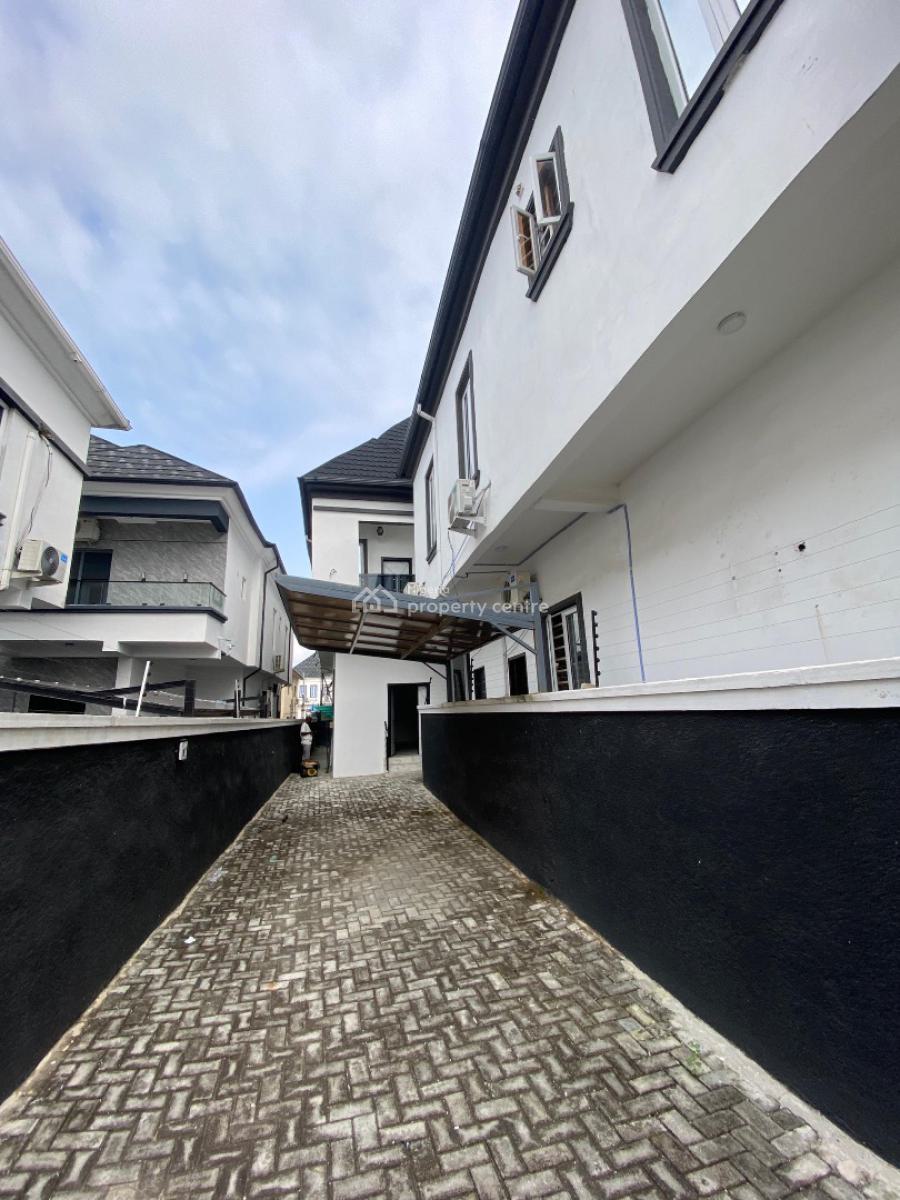 4 Bedroom Detached Duplex with a Room Bq, Agungi, Lekki, Lagos, Detached Duplex for Rent