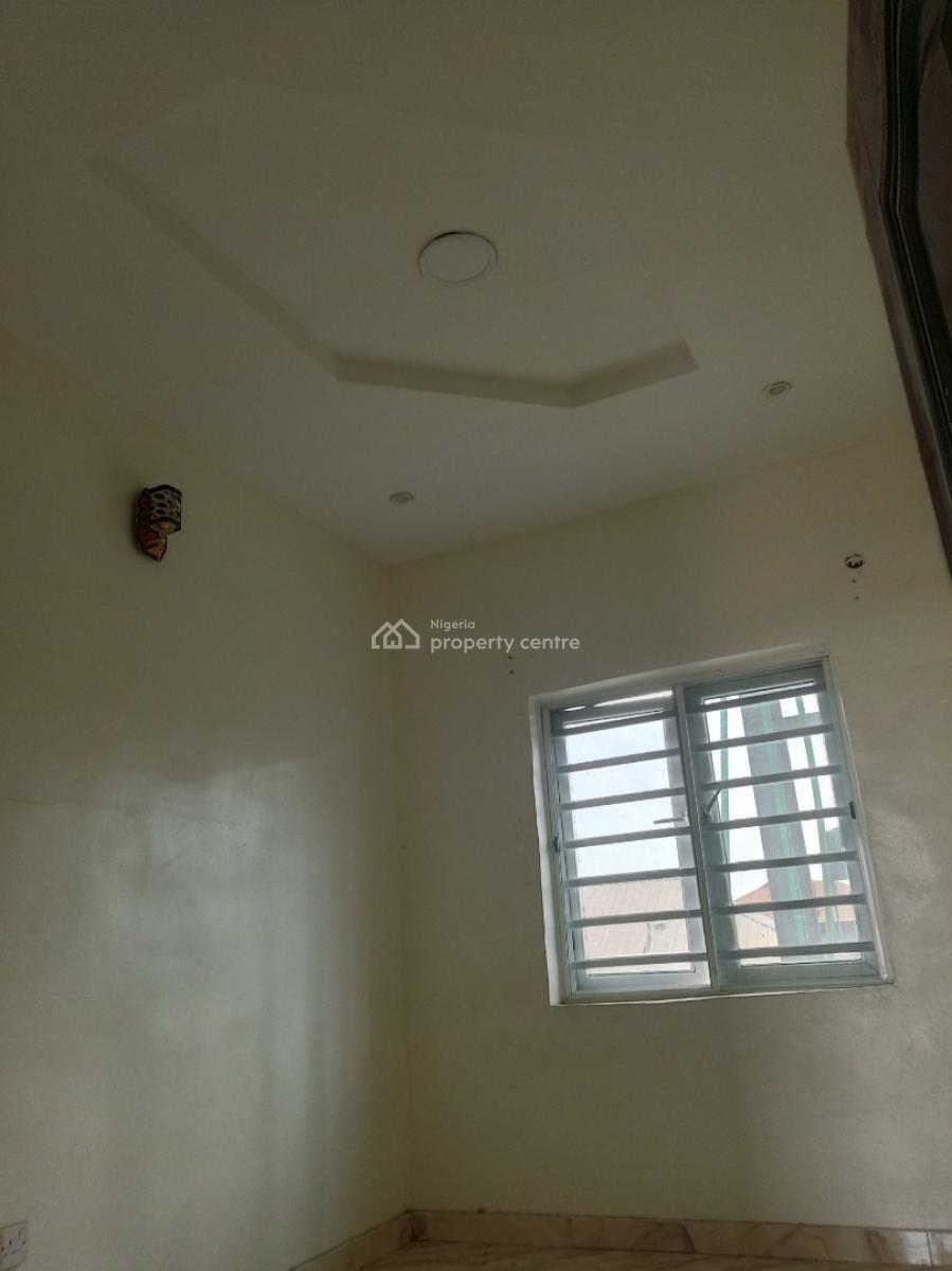 Mini Flat, Majeik, Lekki Expressway, Lekki, Lagos, Mini Flat (room and Parlour) for Rent