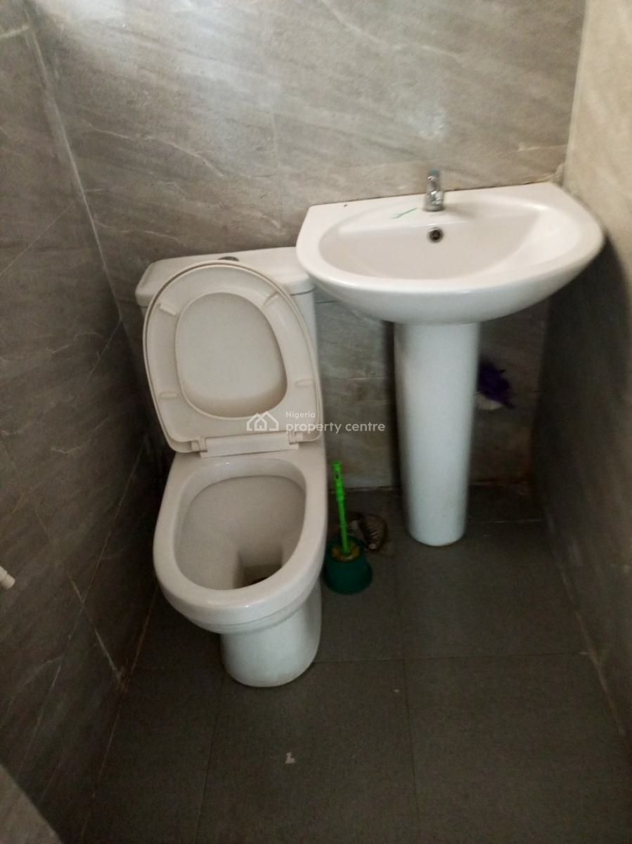 Mini Flat, Majeik, Lekki Expressway, Lekki, Lagos, Mini Flat (room and Parlour) for Rent