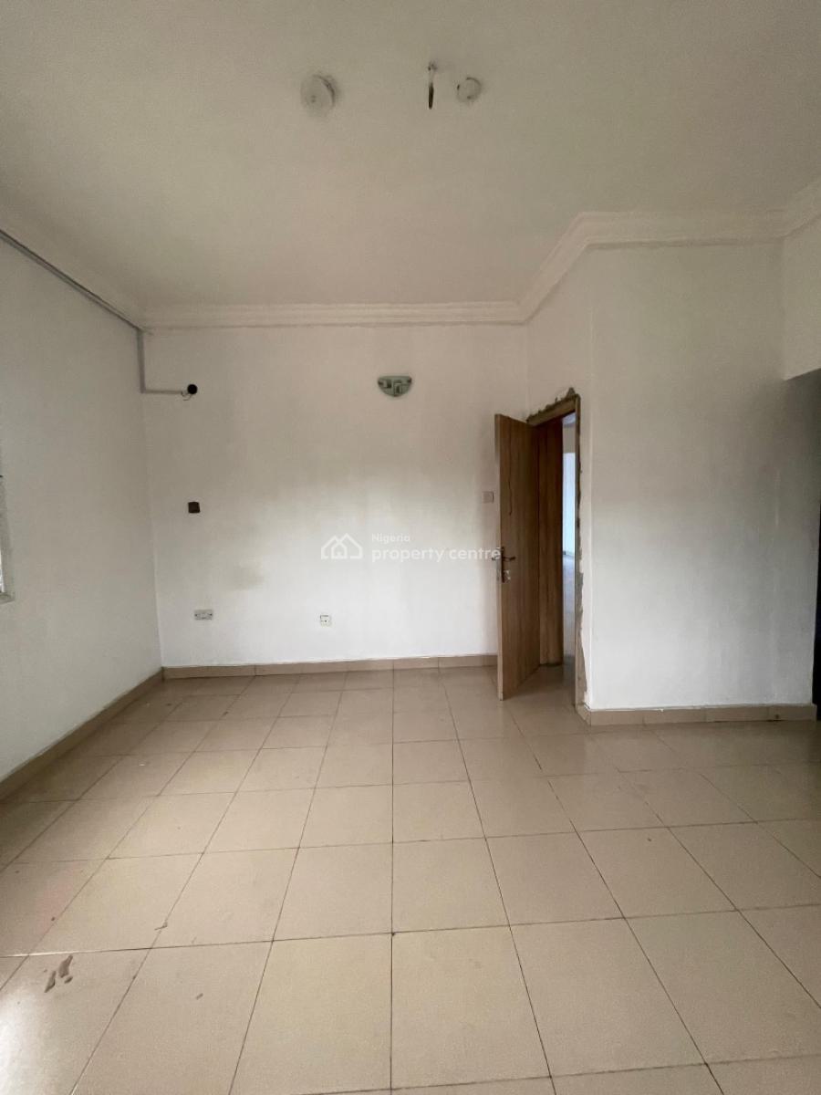 Nicely Built 3 Bedroom Apartment, Ajah, Lagos, Flat / Apartment for Rent