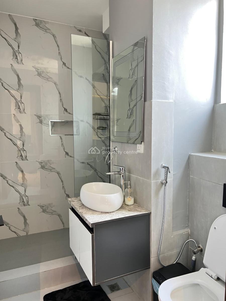 My 2 Bedroom Apartment, Lekki Phase 1, Lekki, Lagos, Flat / Apartment Short Let