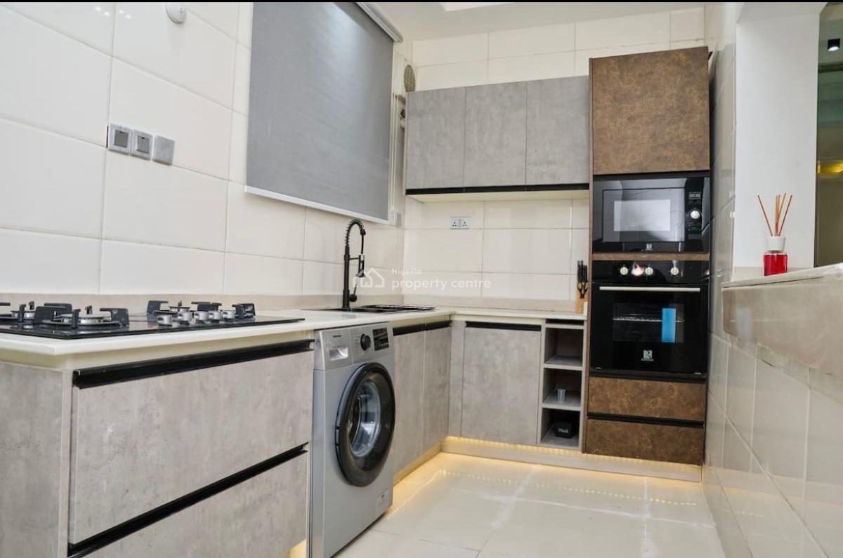 Exquisitely Furnished 1 Bedroom Apartment, Lekki Phase 1, Lekki, Lagos, Flat / Apartment Short Let