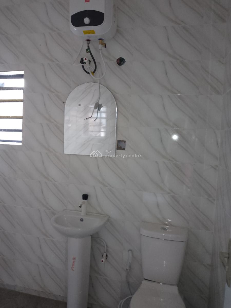 Massively New 2 Bedrooms, Treasure Estate, Sangotedo, Ajah, Lagos, Flat / Apartment for Rent