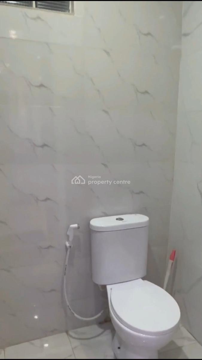 3 Bedroom Fully Furnished Apartment, Western Avenue, Surulere, Lagos, Detached Bungalow Short Let