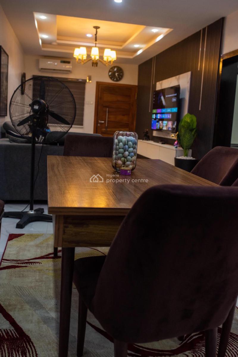 3 Bedroom Fully Furnished Apartment, Western Avenue, Surulere, Lagos, Detached Bungalow Short Let