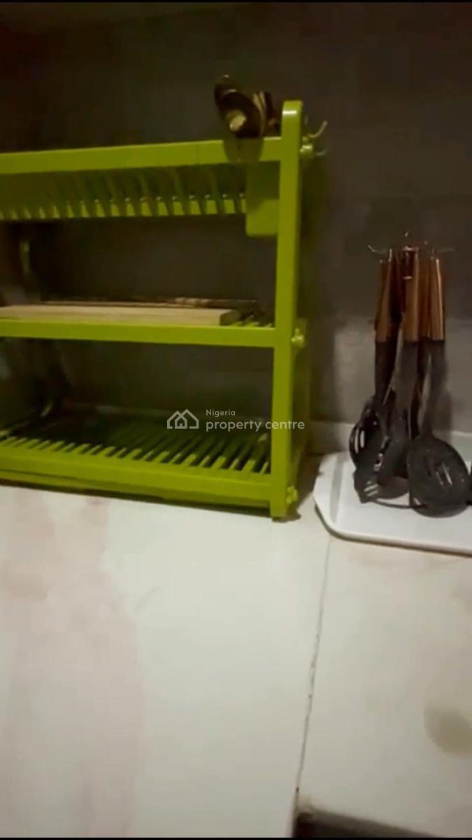 3 Bedroom Fully Furnished Apartment, Western Avenue, Surulere, Lagos, Detached Bungalow Short Let