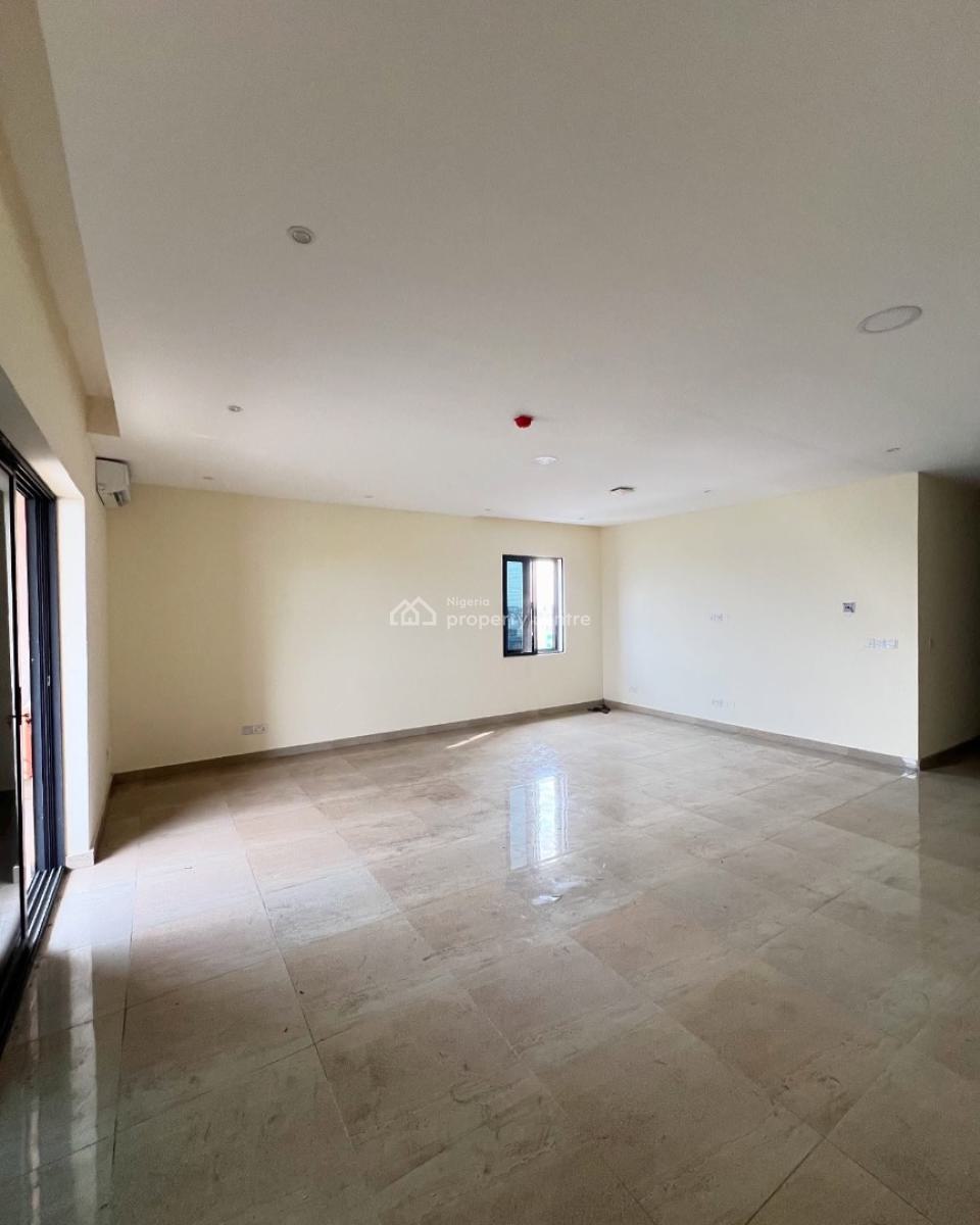 Lovely 3 Bedroom Maisonette with Bq, Lekki Phase 1, Lekki, Lagos, Detached Duplex for Rent