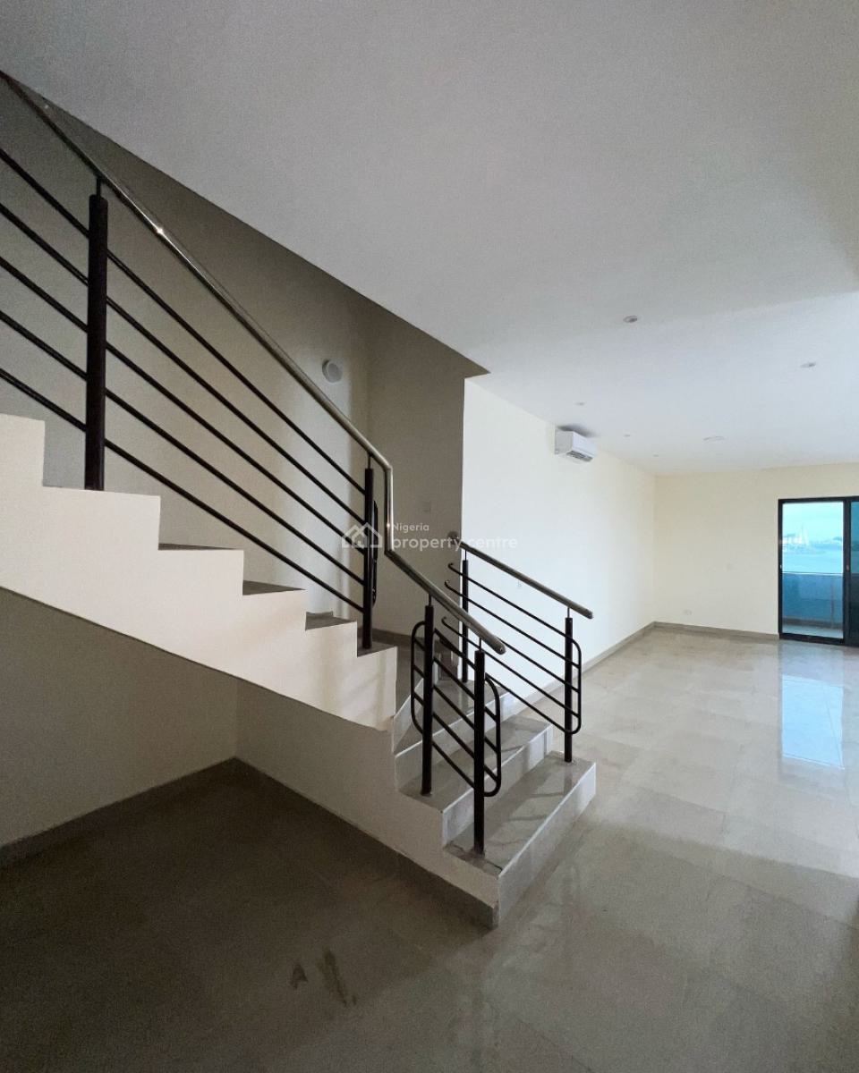 Lovely 3 Bedroom Maisonette with Bq, Lekki Phase 1, Lekki, Lagos, Detached Duplex for Rent
