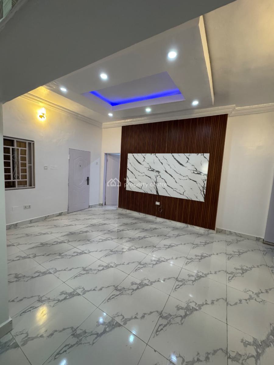 2 Bedroom Flat, Off Admiralty Way, Lekki Phase 1, Lekki, Lagos, Flat / Apartment for Rent