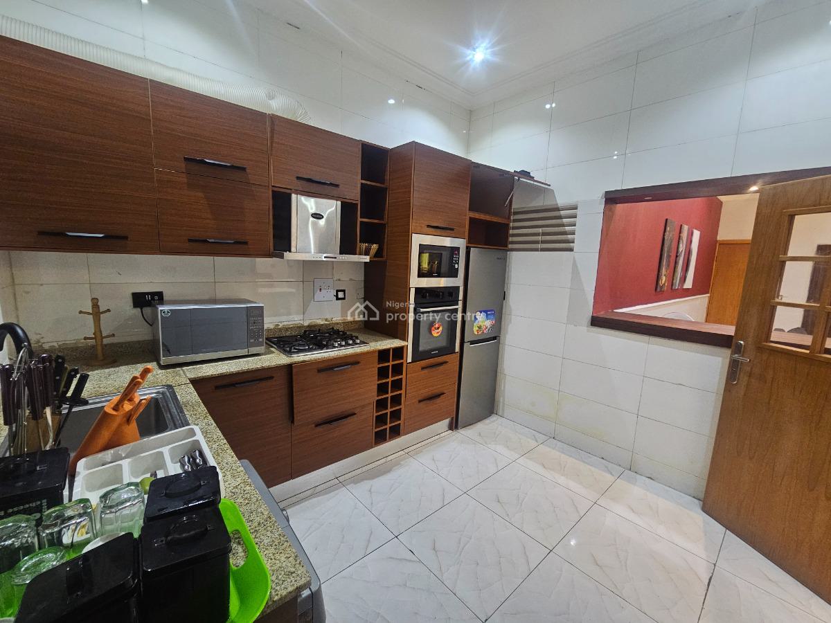 Fully Furnished 2bedroom Flat, Ibile Street, Off Abisogun, Palace Road, Oniru, Oniru, Victoria Island (vi), Lagos, Detached Bungalow for Rent