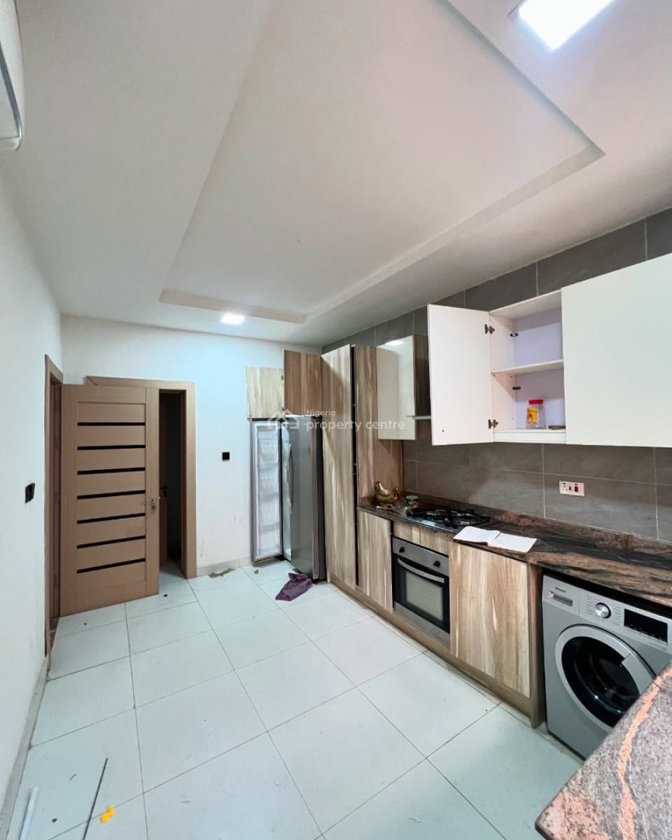 Lovely 4 Bedroom Terrace Duplex with Bq and Swimming Pool, Lekki Phase 1, Lekki Phase 1, Lekki, Lagos, Terraced Duplex for Rent
