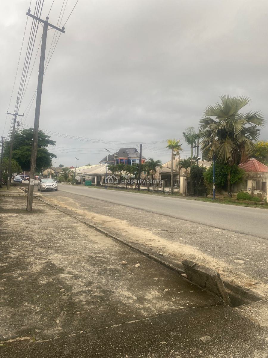 Well Located Ofiice Space of 4 Bedroom Detached Bungalow with Bq, New Gra, Port Harcourt, Rivers, Office Space for Rent