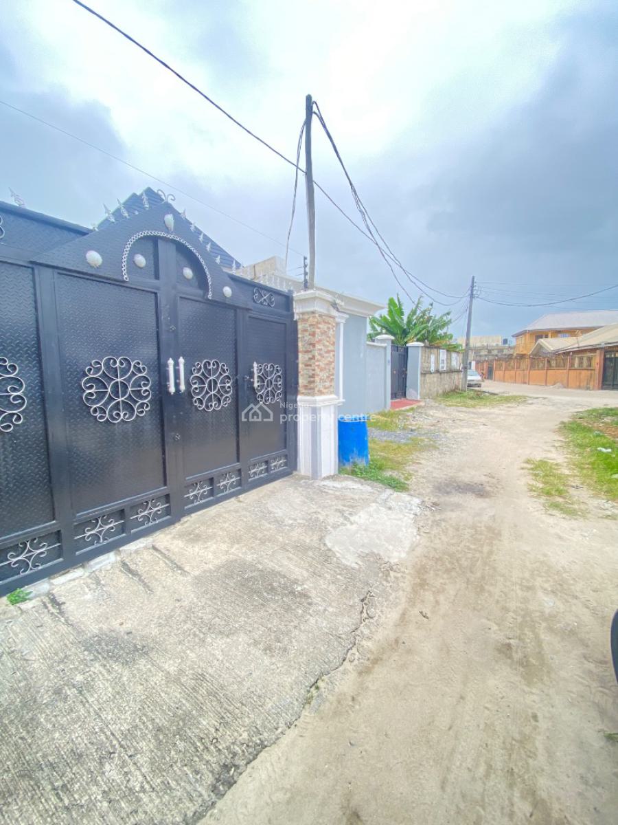300sqm Cornerpiece Fenced Dryland, Peaceland, Ogombo, Ajah, Lagos, Residential Land for Sale