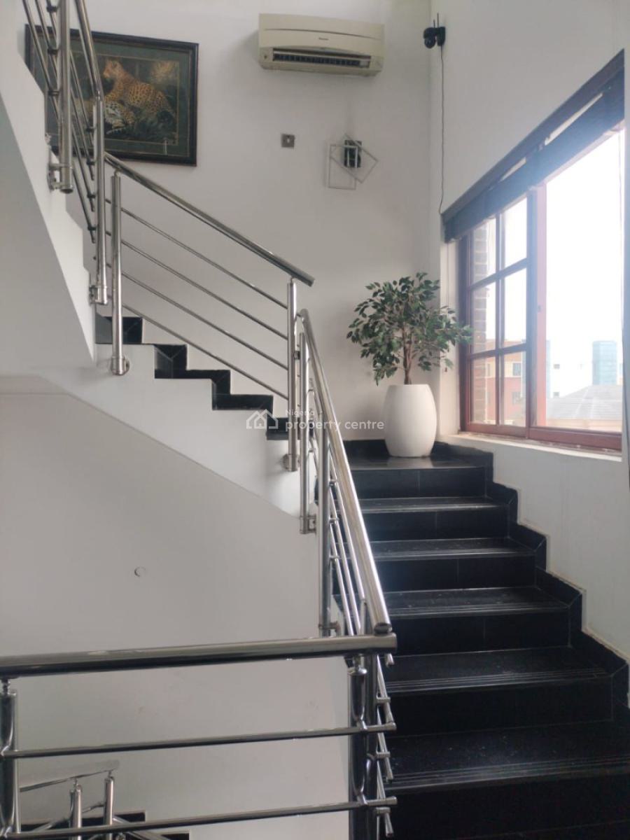 Executive 3bdrm Apartment with 1rm Maid Quarters, Mojisola Onikoyi Street Off Banana Island Road Ikoyi, Ikoyi, Lagos, Block of Flats for Sale