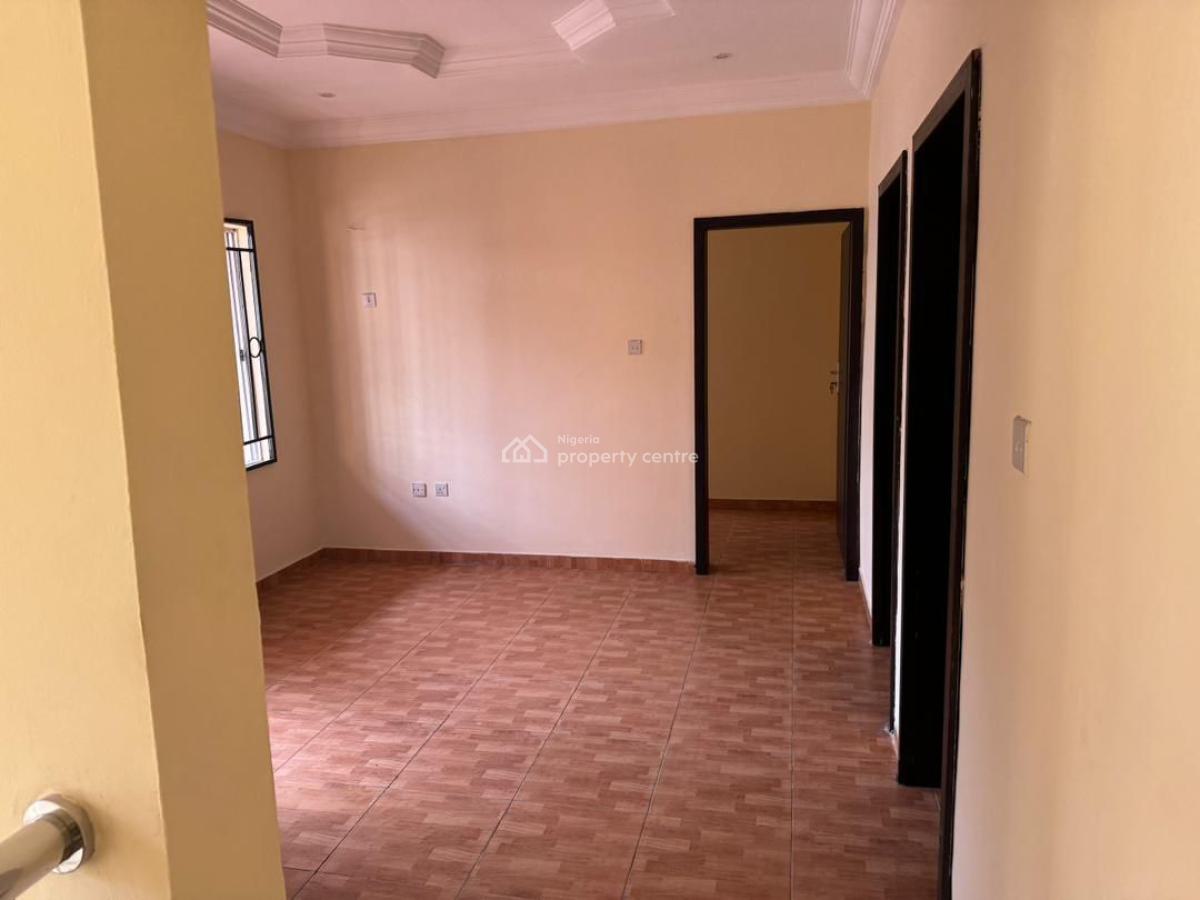 Well Maintained 4 Bedroom Semi Detached, Chevron, Lekki, Lagos, Semi-detached Duplex for Sale