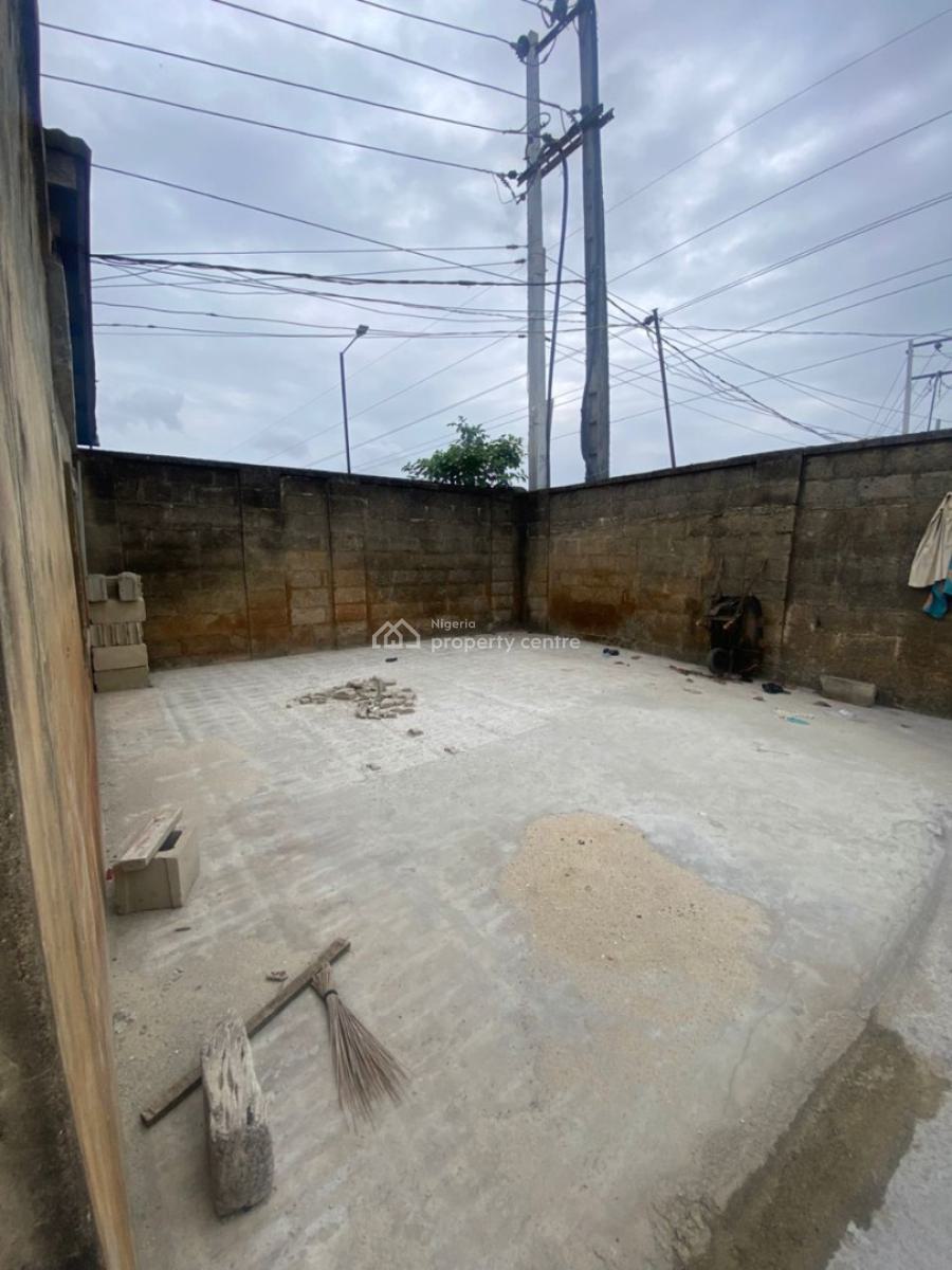 a Landed Property Measuring About 330sqm of Land Now Selling, Agbonyin Avenue Off Adelabu, Masha, Surulere, Lagos, Mixed-use Land for Sale