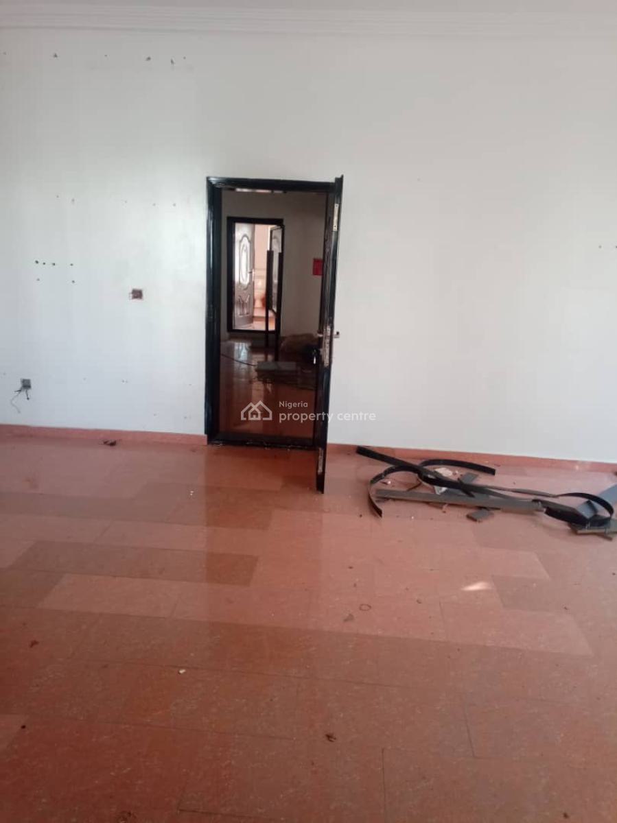 Units of Commercial 5 Bedroom Duplex, Lekki Phase 1, Lekki, Lagos, Semi-detached Duplex for Rent