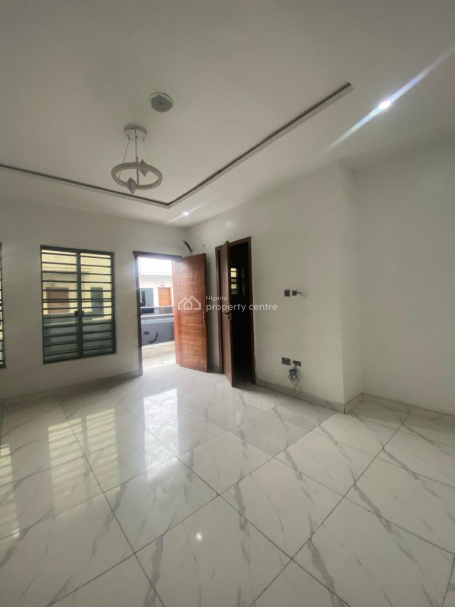 Luxurious 4 Bedroom Terrace with Swimming, Chevron, Lekki, Lagos, Terraced Duplex for Sale