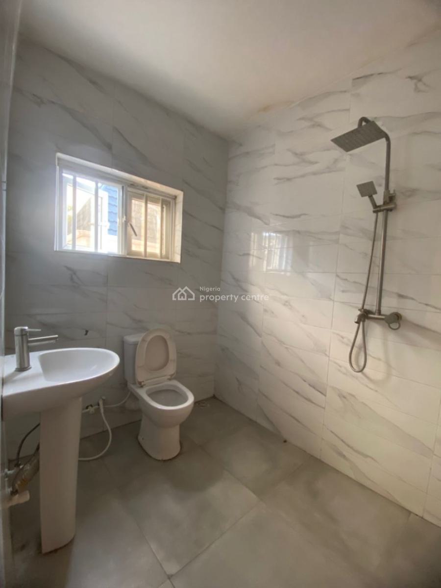 Just in! Spacious and All En Suite, Behind Shoprite, Sangotedo, Ajah, Lagos, Flat / Apartment for Rent