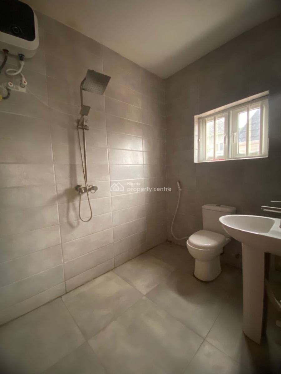 Just in! Spacious and All En Suite, Behind Shoprite, Sangotedo, Ajah, Lagos, Flat / Apartment for Rent