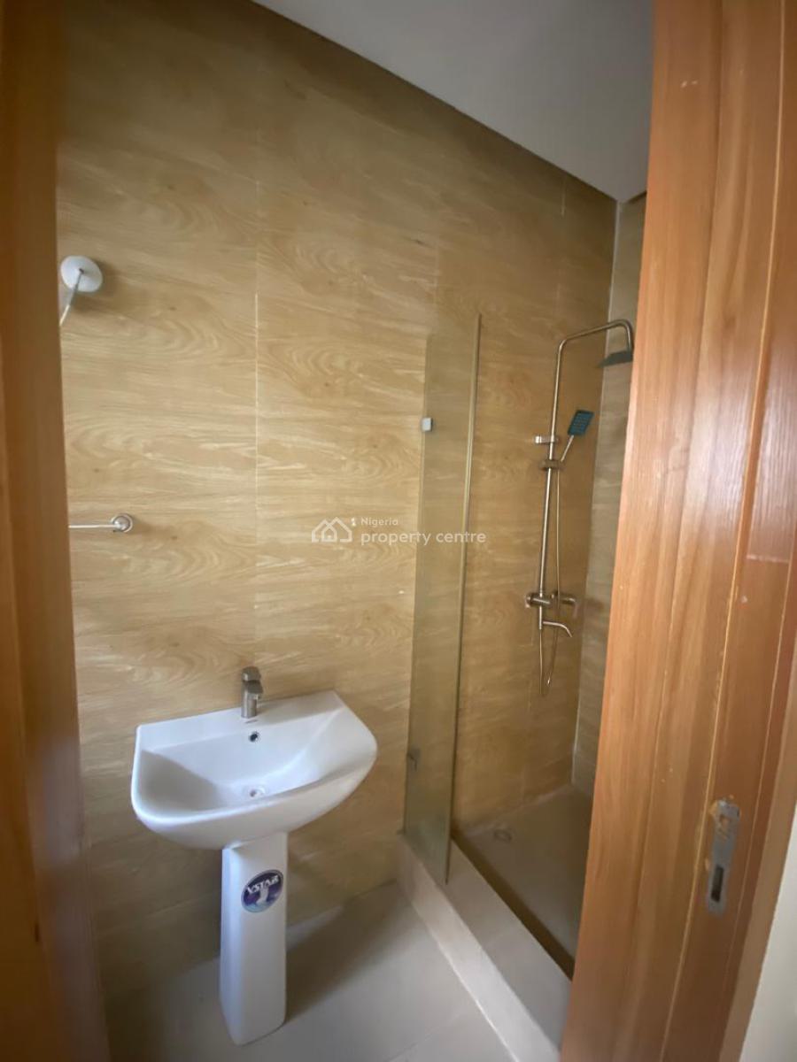 Brand New Serviced 4 Bedroom Semi Detached Duplex in Lekki Phase 1, Off Bisola Durosimi Etti Street Lekki Phase 1, Lekki Phase 1, Lekki, Lagos, House for Rent
