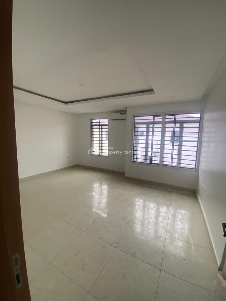 Brand New Serviced 4 Bedroom Semi Detached Duplex in Lekki Phase 1, Off Bisola Durosimi Etti Street Lekki Phase 1, Lekki Phase 1, Lekki, Lagos, House for Rent