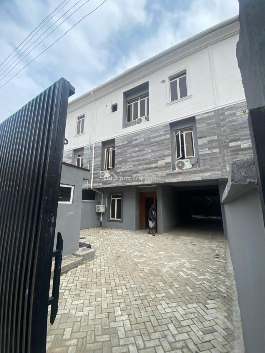 Brand New Serviced 4 Bedroom Semi Detached Duplex in Lekki Phase 1, Off Bisola Durosimi Etti Street Lekki Phase 1, Lekki Phase 1, Lekki, Lagos, House for Rent