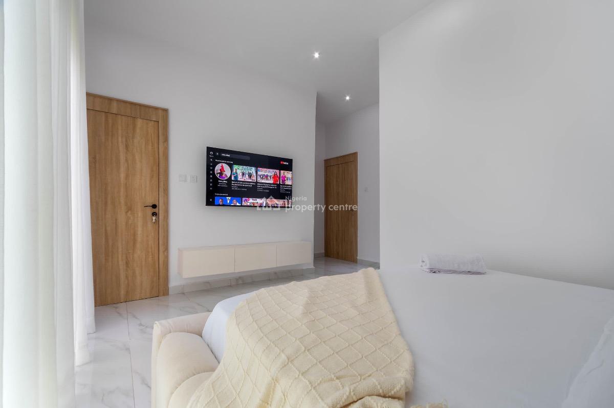 Luxury 2 Bedroom with Ps5 & Snooker, Lekki Phase 1, Lekki, Lagos, Flat / Apartment Short Let