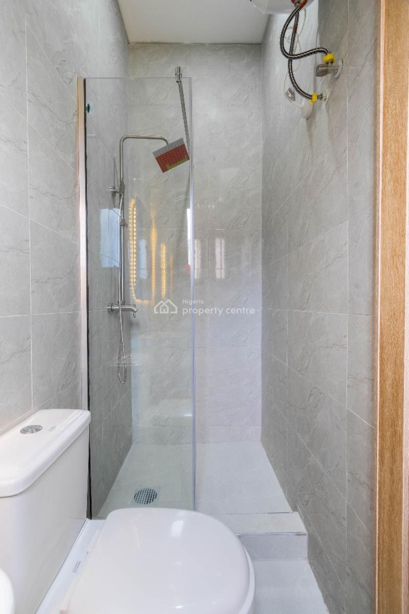Luxury 2 Bedroom with Ps5 & Snooker, Lekki Phase 1, Lekki, Lagos, Flat / Apartment Short Let